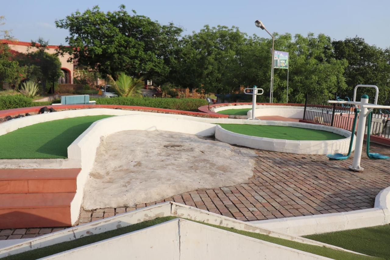Regenta Resort Bhuj By Royal Orchid Hotels Limited Exterior photo