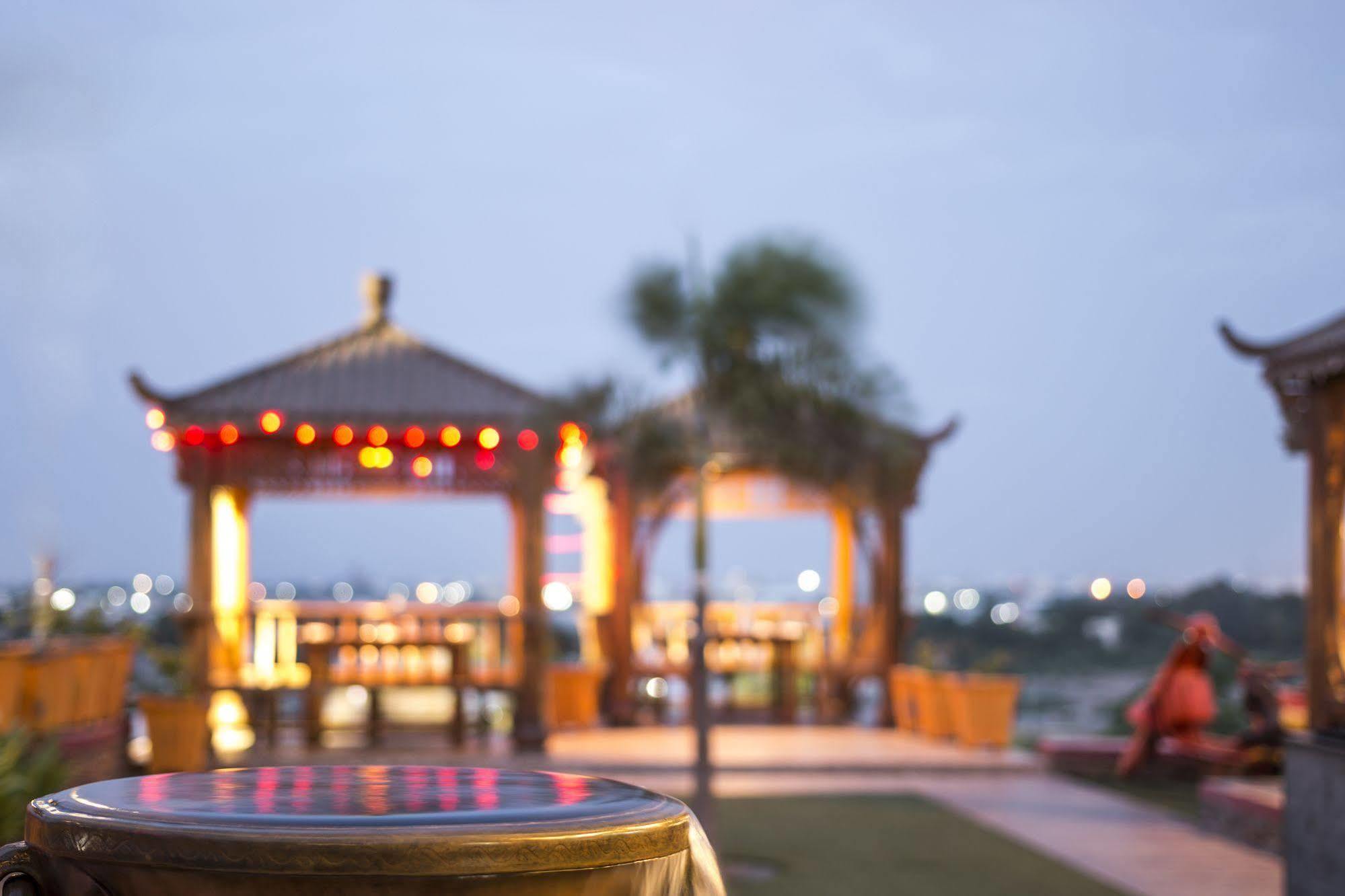Regenta Resort Bhuj By Royal Orchid Hotels Limited Exterior photo